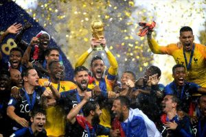 Pháp ẵm về 875 tỉ đồng khi vô địch World Cup 2018 